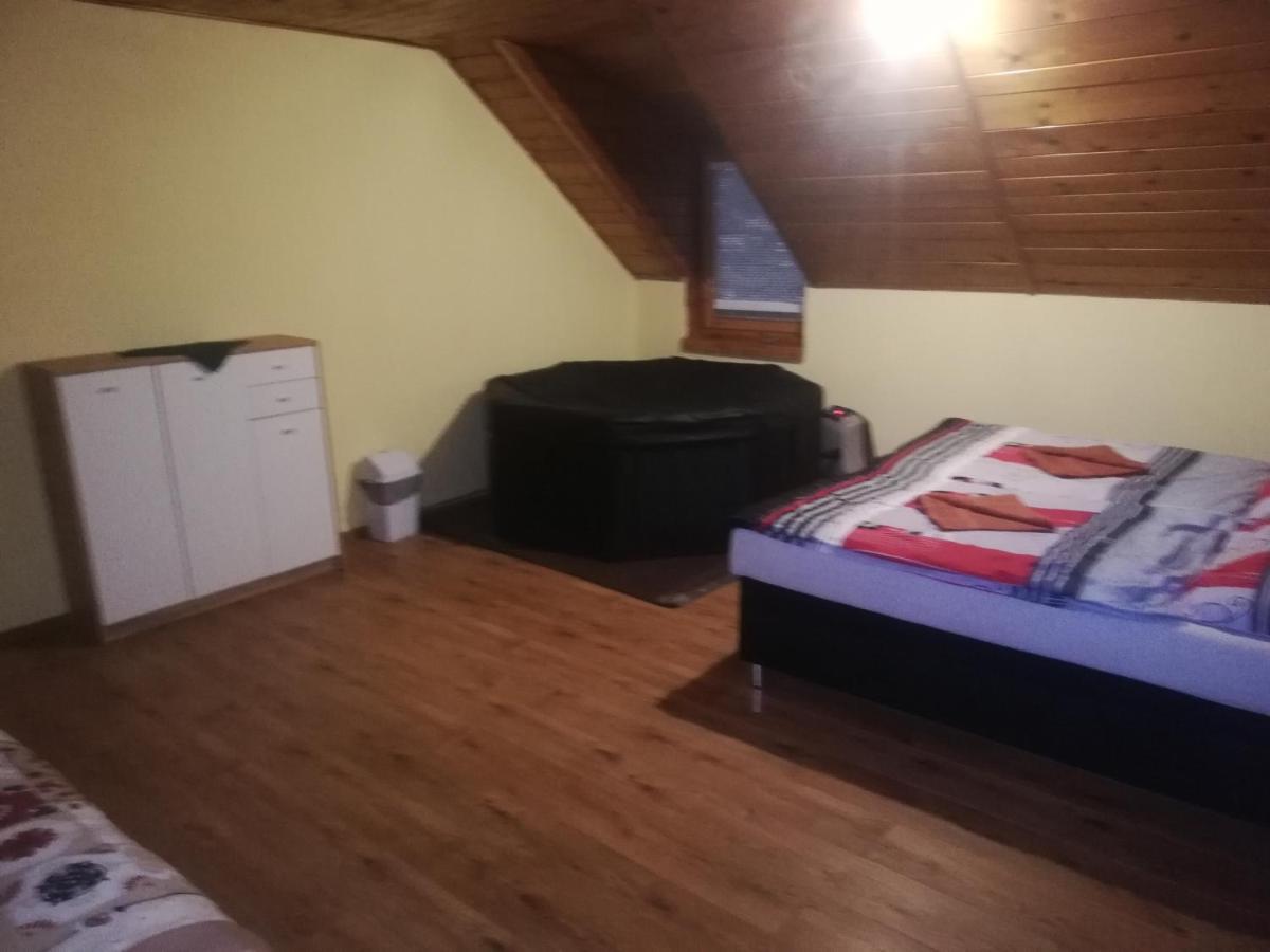Privat Femamki Daire Licartovce Dış mekan fotoğraf