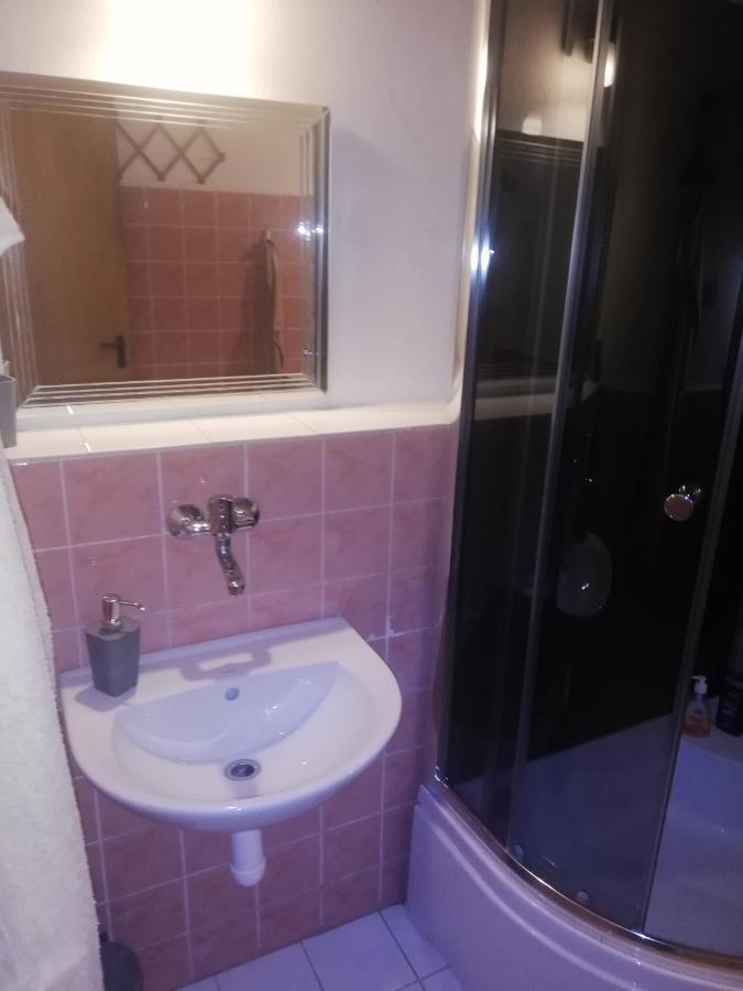 Privat Femamki Daire Licartovce Dış mekan fotoğraf