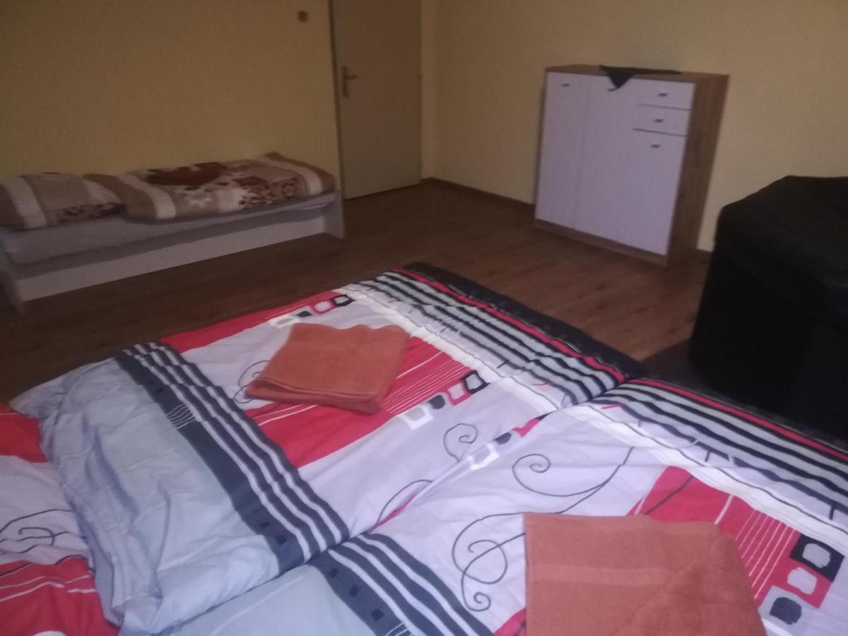 Privat Femamki Daire Licartovce Dış mekan fotoğraf