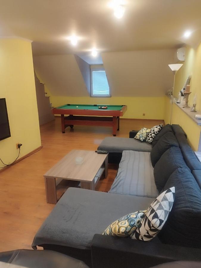 Privat Femamki Daire Licartovce Dış mekan fotoğraf